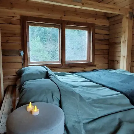 Unique Off-grid Cabin In Raw Nature: Bucephalus 营地